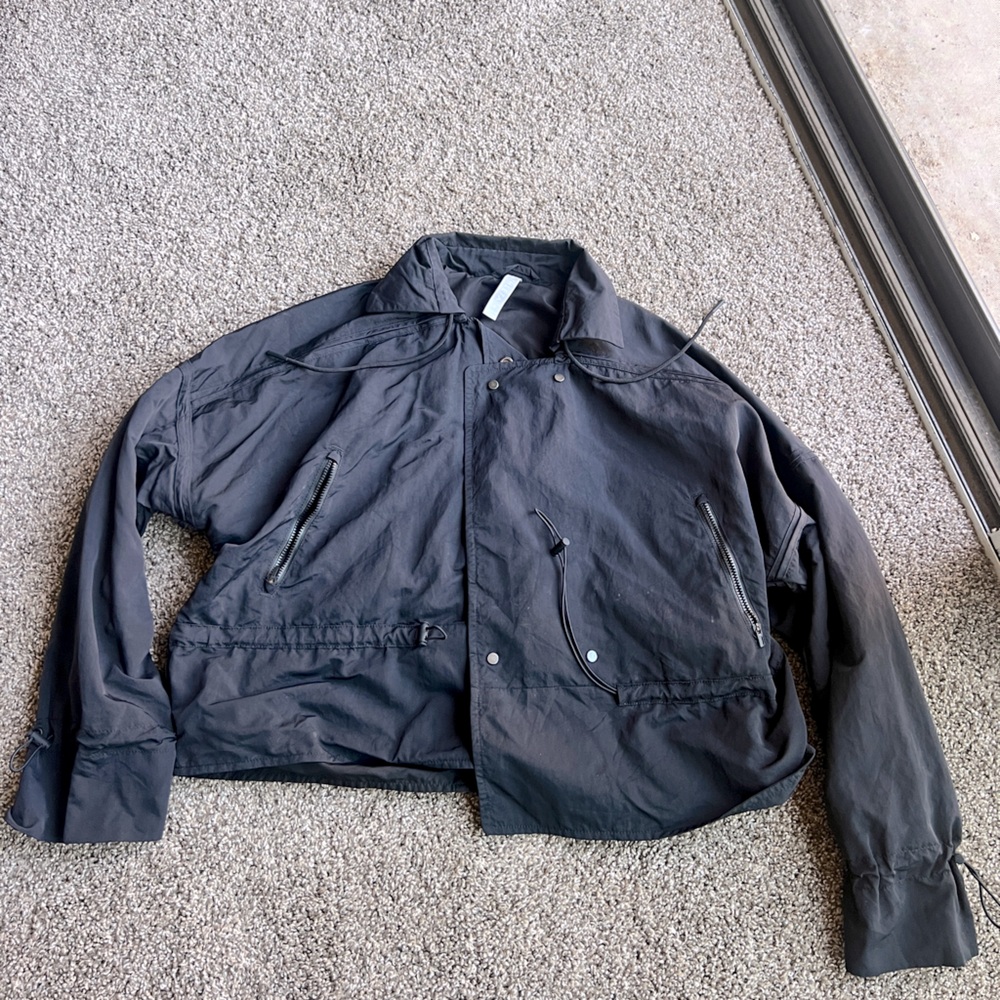Athleta Cinched Black Water Resistant Jacket